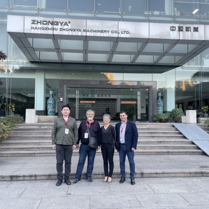 Перевод на заводе оборудования розлива молочной продукции