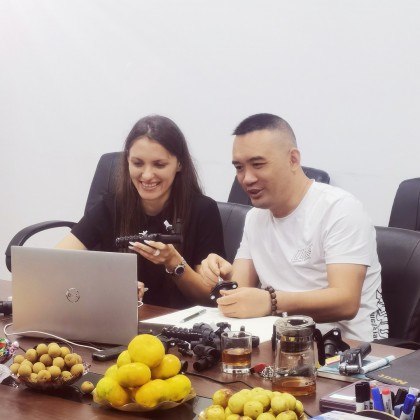 Перевод на переговорах с производителем автозапчастей