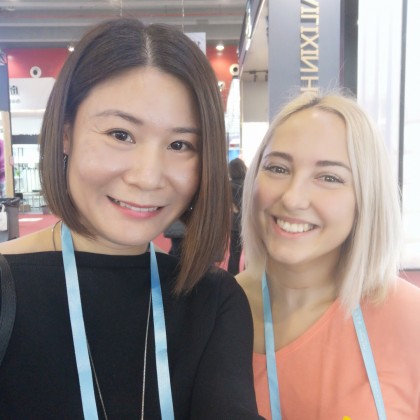 Переводчик Варвара на выставке Canton Fair