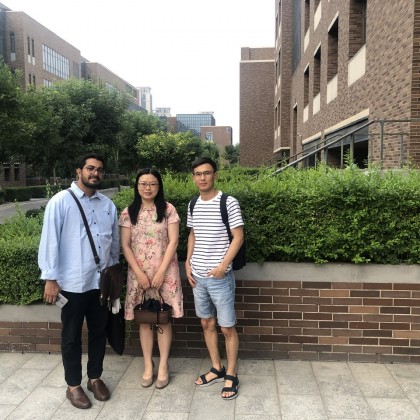 Перевод на заводе по производству фильтра элементов, которая используется в нефтедобычи