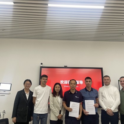 Переводчик Сопровождение сделки на 5 млн.$ по закупке медицинского оборудования в 2024