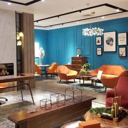 Перевод на рынке Лувр