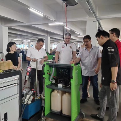 Перевод на заводе по производству установок замены ATF