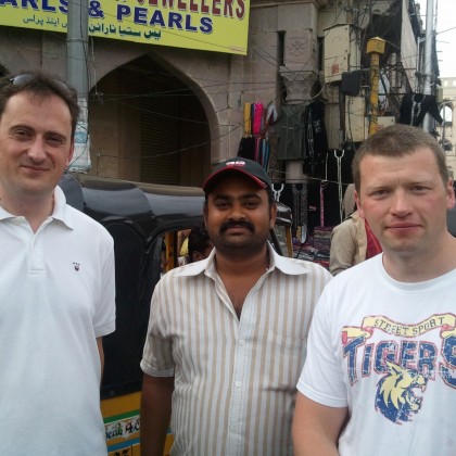 Экскурсия в Чарминаре в 2011 году