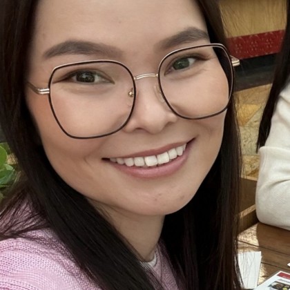 Перевод на рынке электроники, одежды, сумок