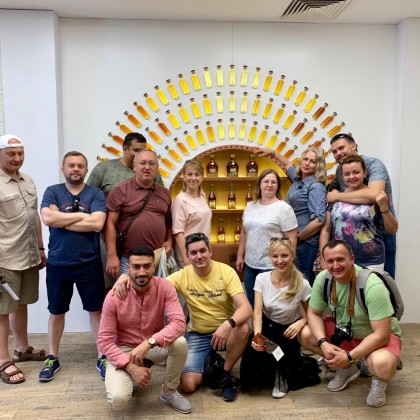 Перевод на заводе коньяка Арарат