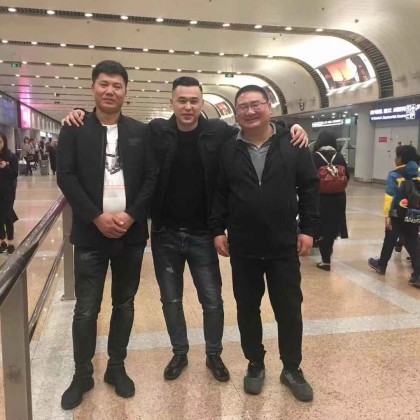 Перевод на заводе запорной арматуры и встреча клиентов