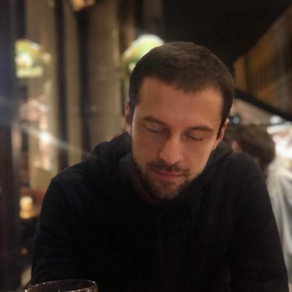 Переводчик Davit на выставке в Тбилиси