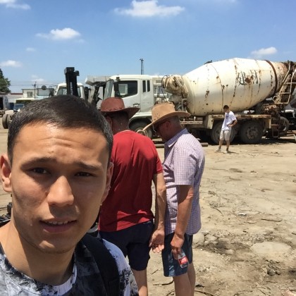 Перевод на переговорах с поставщиком спецтехники