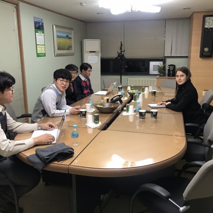 Перевод на переговорах с Перевод для кор. дистрибьютора росс. хим. продукции во время офиц. встречи