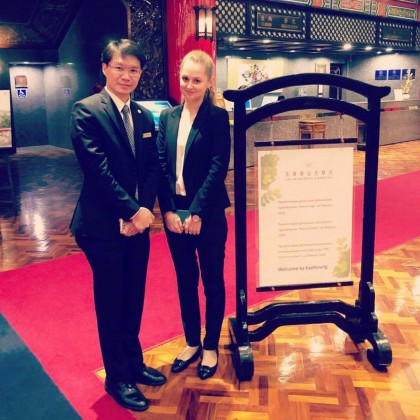 Переводчик Maria на выставке по электронике, новым технологиям и материалам