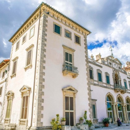 Экскурсия в Майами, Вилла Виская