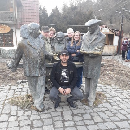 Экскурсия  Памятник Мимино