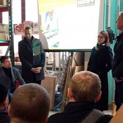 Перевод на семинаре компаний SAICOS и Baustil «Защита древесины и экологичные покрытия»