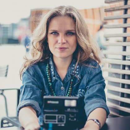 Перевод на переговорах с компаниями/фирмами и официальными учреждениями