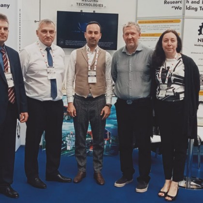 Переводчик Довлет на выставке Rail Industry Show