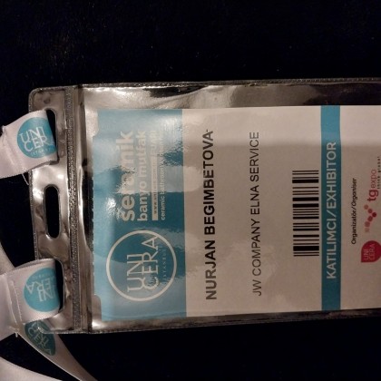 Переводчик Nurjan на выставке UNİ CERA SERAMİK BANYO MUTFAK