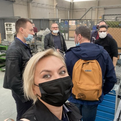 Перевод на переговорах с Посещение производства