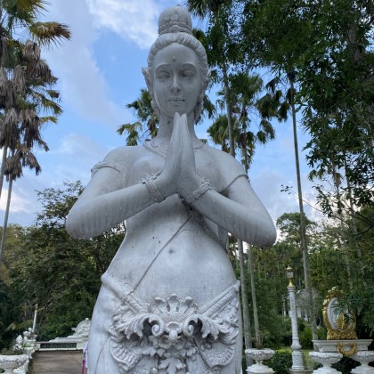 Экскурсия Храм Янг.