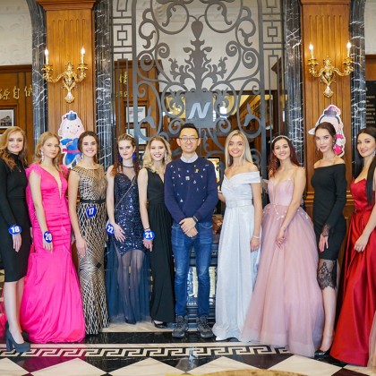 Переводчик Ваня на выставке Конкурс красоты “Посланница красоты”