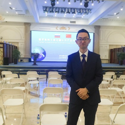 Перевод на переговорах с Координационные совещания