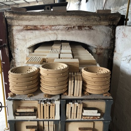 Перевод на заводе Шамотный кирпич и керамика