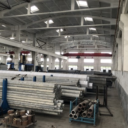 Перевод на заводе Хонингования труб