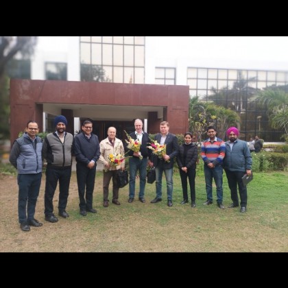 Перевод на заводе Headlights for four wheelers,bikes,and decorative lights