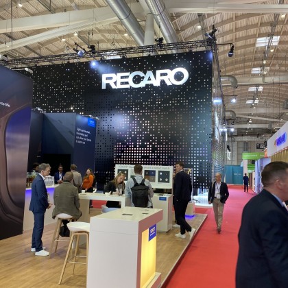 Переводчик Andrei на выставке AIX