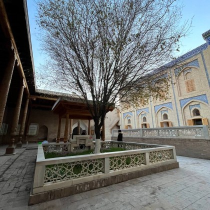 Переводчик badalova.asal на выставке Экскурсия