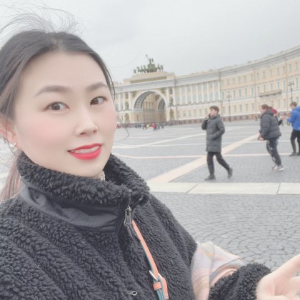 Переводчик zhaoling на выставке Кантонская ярмарка