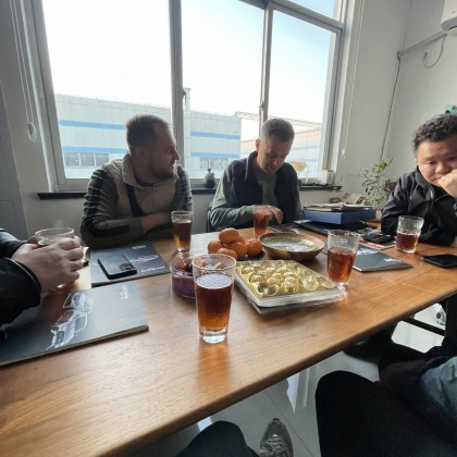 Перевод на переговорах с Запчасти машины