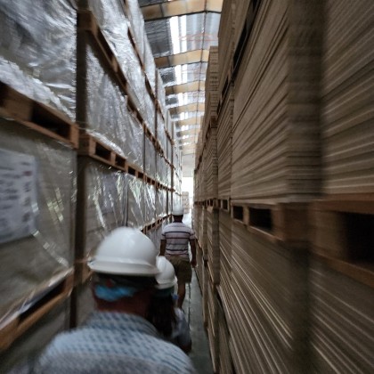 Перевод на заводе по произаодству панелей из фибробетона