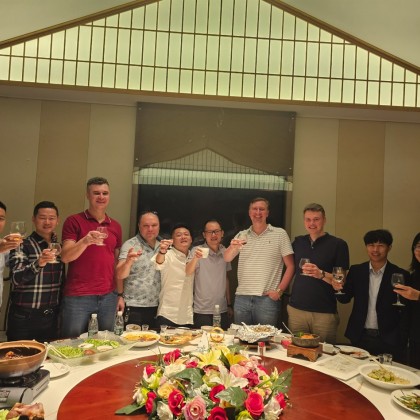 Перевод на заводе по производству  станков с ЧПУ