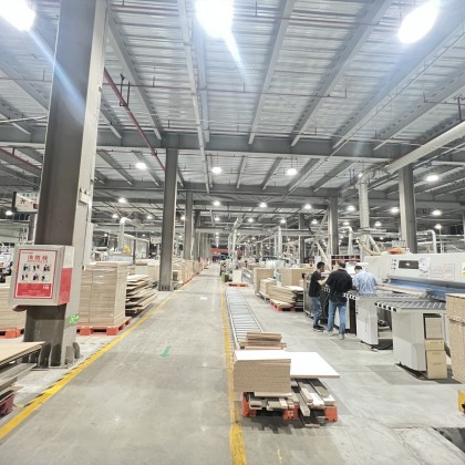 Перевод на заводе Мебельный завод