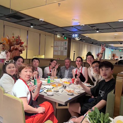 Переводчик SHANG на выставке Кантонской выставки