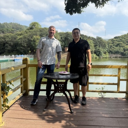 Перевод на заводе Молотков для восстановления металла машины