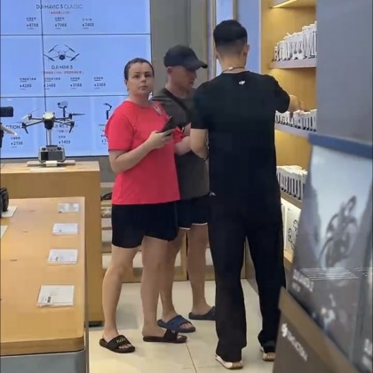 Перевод на рынке Рынок электроник