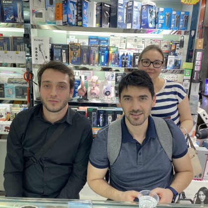 Перевод на рынке Рынок электроники