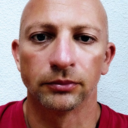 Переводчик 1719eugene на выставке Посещенийе выствки Wan Chai expo