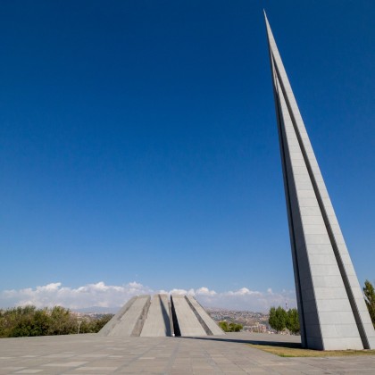 Экскурсия в Ереване, Цицернакаберд, памятник жертвам геноцида 1915-го года