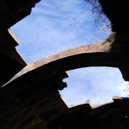 Экскурсия по заброшенной деревне Аратес