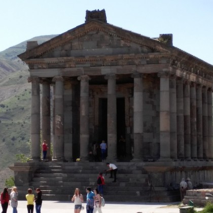 Экскурсия по Языческому храму Гарни (первый век)