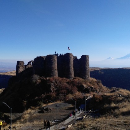 Экскурсия по Крепости Амберд, расположенной на горе Арагац
