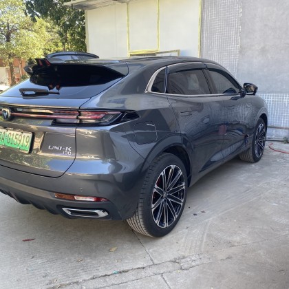 Перевод на рынке Мебель, запчасти, Электроника