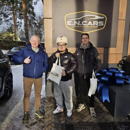 Перевод на переговорах с заказчиком автомобилей