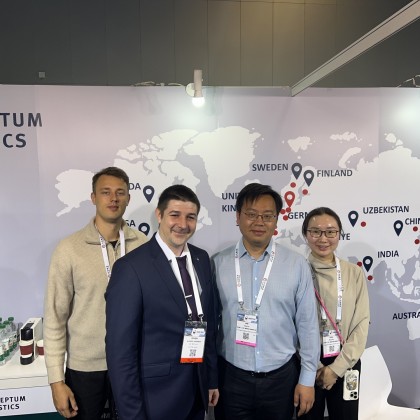 Переводчик Роман на выставке WBX Логистика