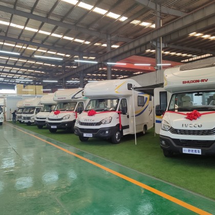 Перевод на заводе автодомов