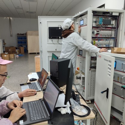 Перевод на заводе газовых анализаторов