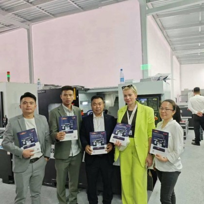 Переводчик Zuvaida на выставке Металлопрокат